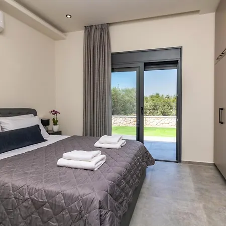 Casa Liveris By