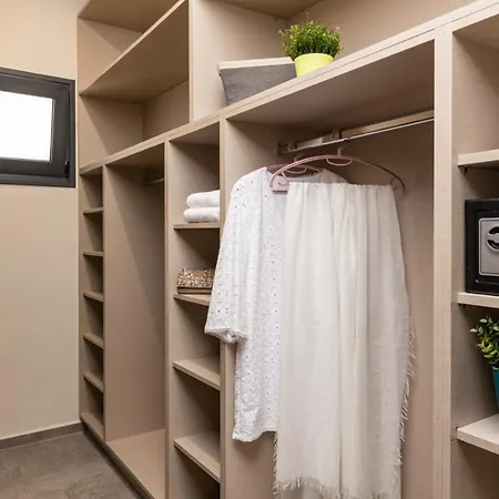 Casa Liveris By Villa *